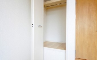 クローゼット