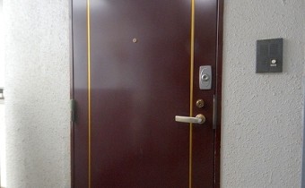 玄関ドア