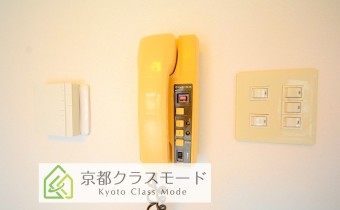 インターホン