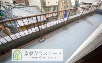 バルコニ－