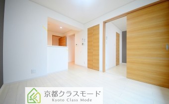 静かな住環境♪「築浅」で綺麗な1LDKです。