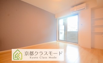  Room7