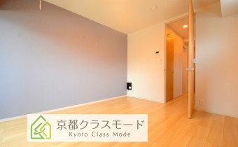 Room7