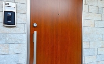 玄関ドア