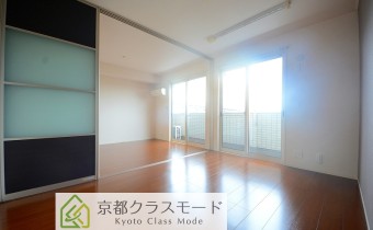 Room6