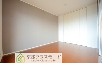 Room6
