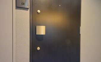 玄関ドア