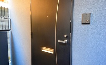 玄関ドア