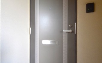 玄関ドア
