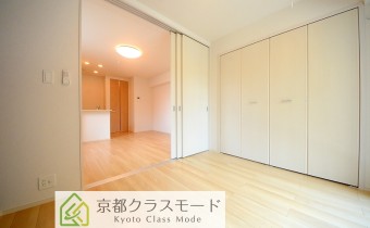 Room4.4