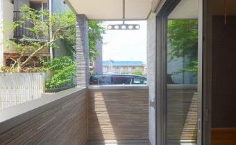 バルコニー