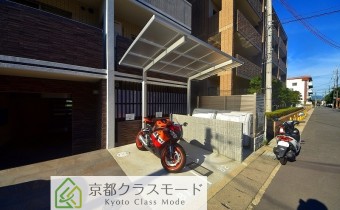 バイク置場
