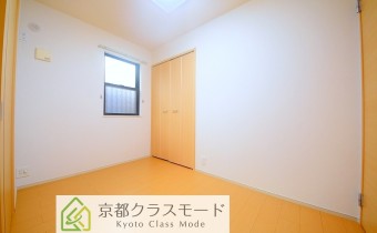 Room4