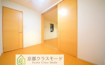 Room4