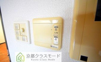 床暖房のコントローラー