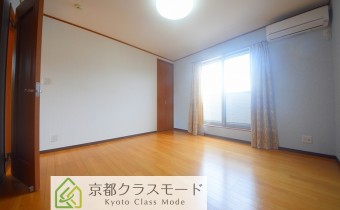 Room 8