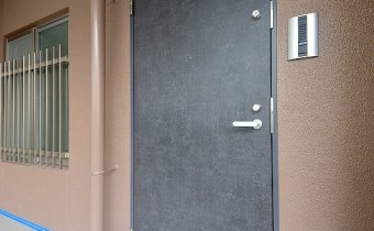玄関ドア