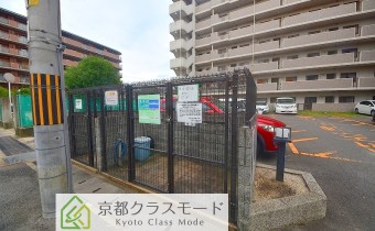 敷地内ゴミ置場