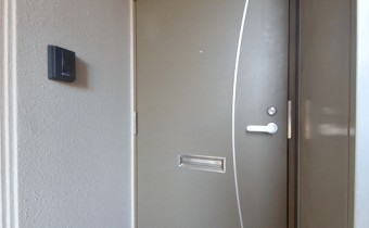 玄関ドア