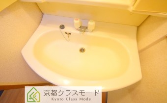 独立洗面台