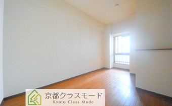 Room5.4