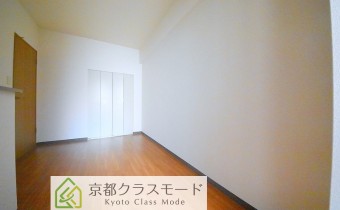 Room5.4