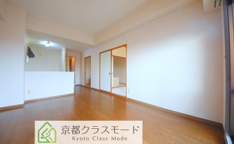 人気の「カウンターキッチンタイプ」3LDK♪「南向きバルコニー」で陽当たり良好です♪