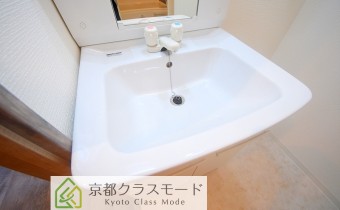 独立洗面台