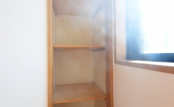 収納棚
