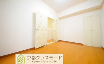 Room6
