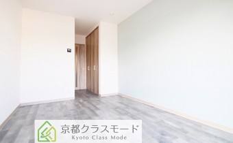 シックで落ち着いた雰囲気のお部屋♪