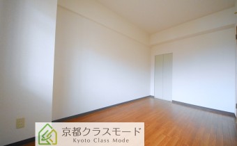 Room6