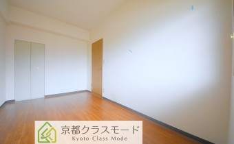 Room6