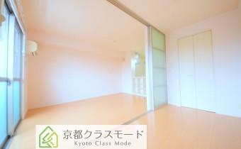 Room4