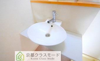 独立洗面台
