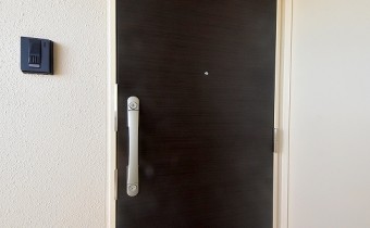玄関ドア