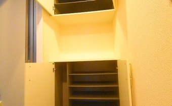 シューズBOX