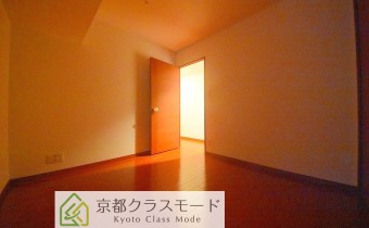 Room 5