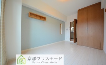Room7