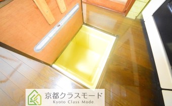 床下収納