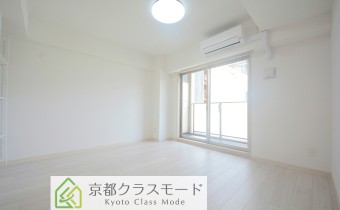 Room8.1