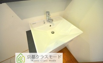 独立洗面台