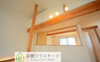 扉になっている仕切り扉