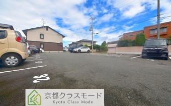 敷地内ガレージ