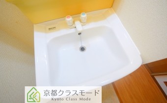 独立洗面台