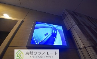エレベーター内防犯カメラ
