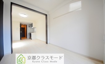 Room 4