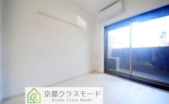 Room 4