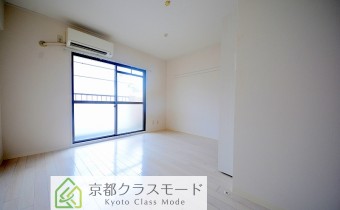 Room 7