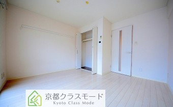 室内は綺麗にリノベーションされています♪